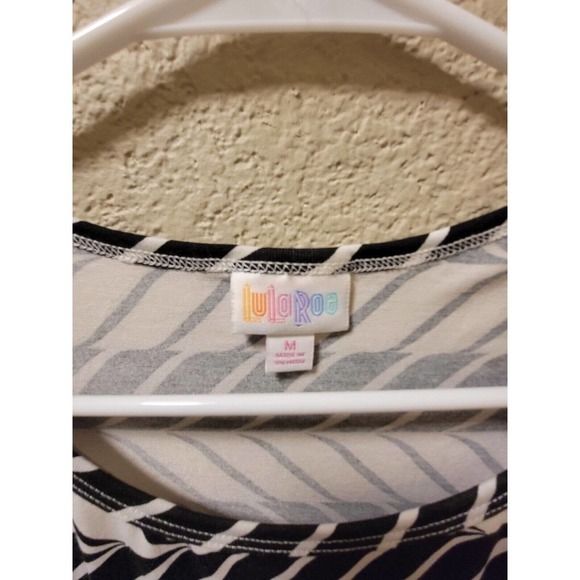 Lularoe Black And White Print Dress / Long Tunic Size Medium - Picture 2 of 4